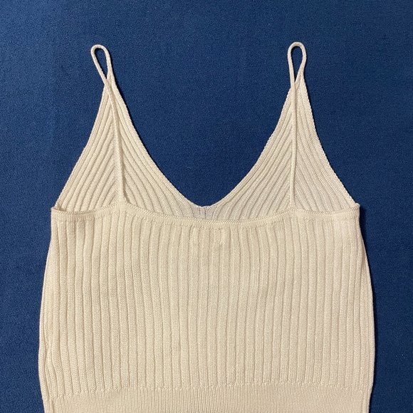 O@O knit -white top- size large - Picture 4 of 5